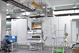 科雅鍍膜生產(chǎn)車(chē)間